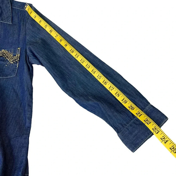 Chico's Denim Embellish Button Down Shirt Women Size M Blue Chambray Long Sleeve - Picture 12 of 16